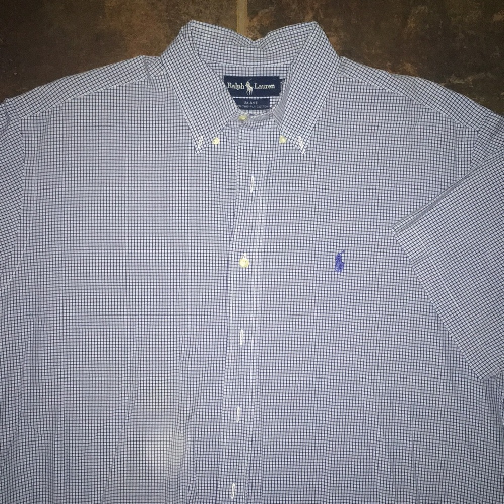 Men’s Polo short sleeve button down shirt.